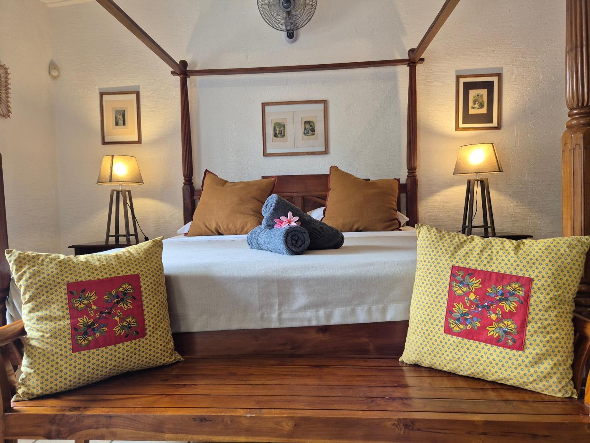 Shanti Ghar Guest House Тамарін Екстер'єр фото